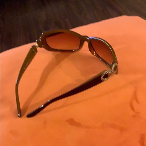 Ladies Sunglasses - Picture 3 of 4